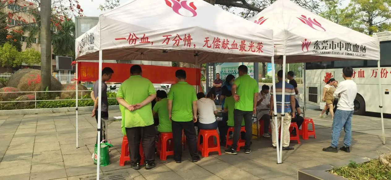 Yixin Feng Embodies Corporate Benevolence Through Relentless Action Lithium - Ion Battery Equipment